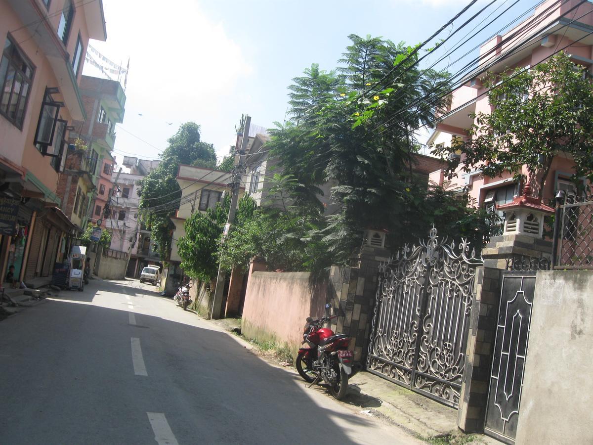 Travelers Home Kathmandu Bagian luar foto